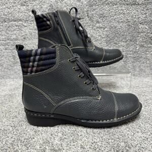 Clarks Boots Womens Size 7 Grunge Dark Academia Cottagecore Combat Ankle Leather